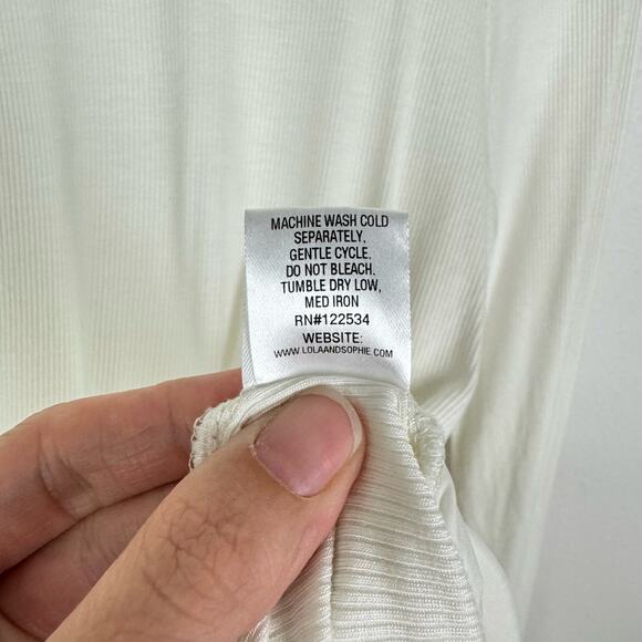 Lola & Sophie Ivory White Ribbed Turtleneck Long Sleeve Back Slit Layered Tee - Picture 9 of 9